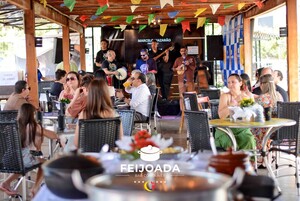 1� Feijoada Bar Container