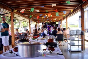 1� Feijoada Bar Container