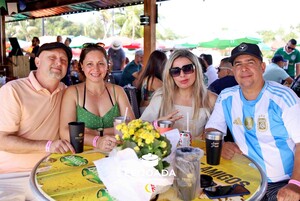 1� Feijoada Bar Container