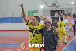 Homenagem ao Sr. Jos� Jakonis