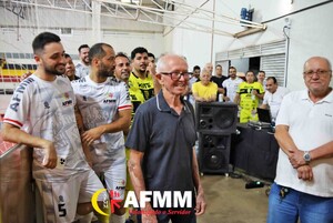 Homenagem ao Sr. Jos� Jakonis