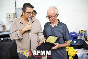 Homenagem ao Sr. Jos� Jakonis