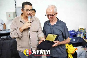 Homenagem ao Sr. Jos� Jakonis