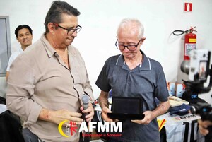 Homenagem ao Sr. Jos� Jakonis