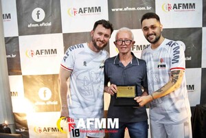 Homenagem ao Sr. Jos� Jakonis