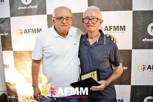 Homenagem ao Sr. Jos� Jakonis