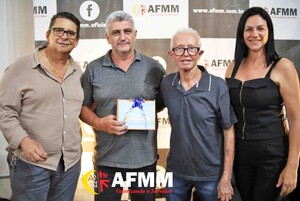 Homenagem ao Sr. Jos� Jakonis