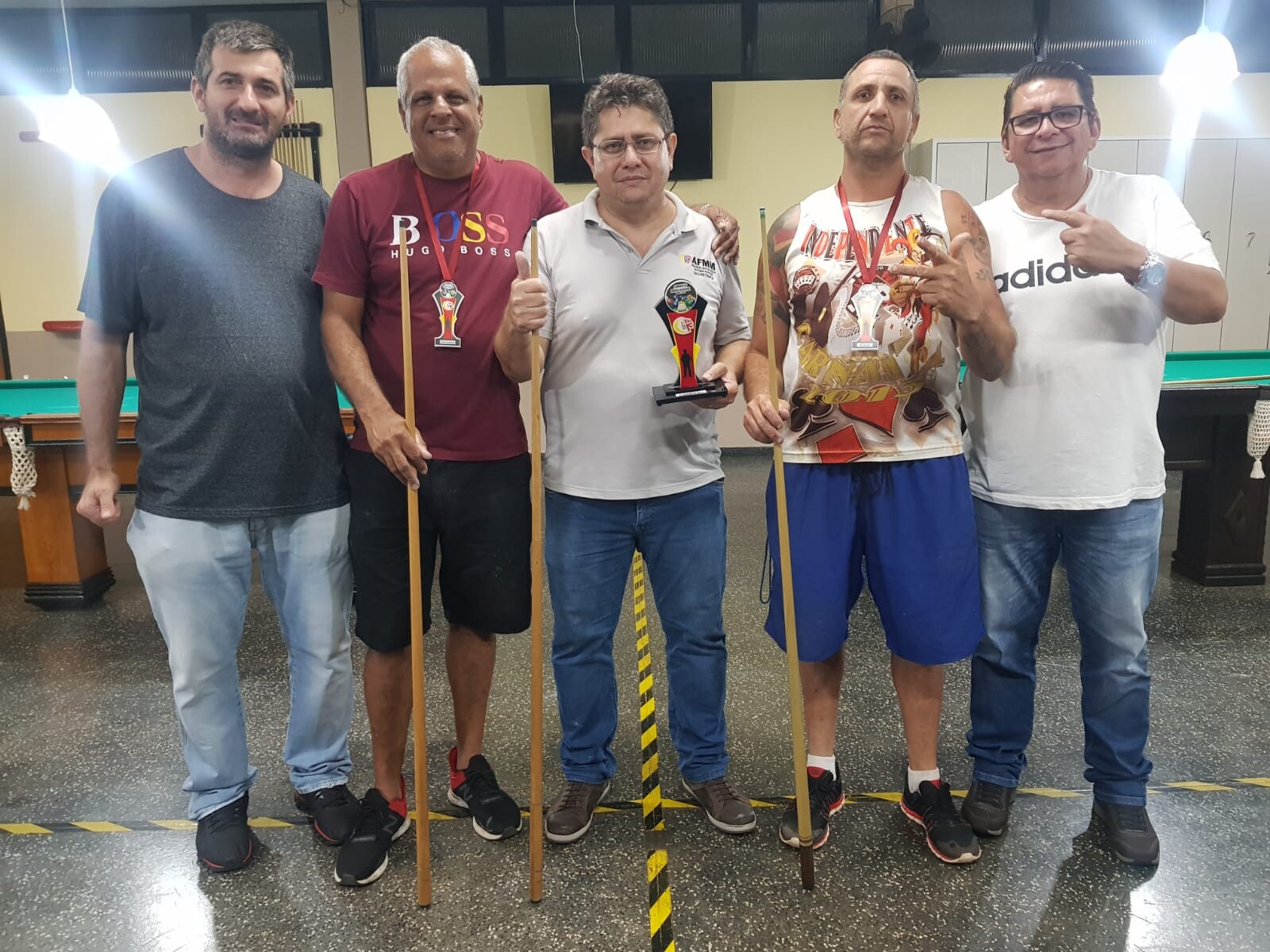 Roberto Campos conquista o t�tulo de campe�o do Torneio de Sinuca Individual