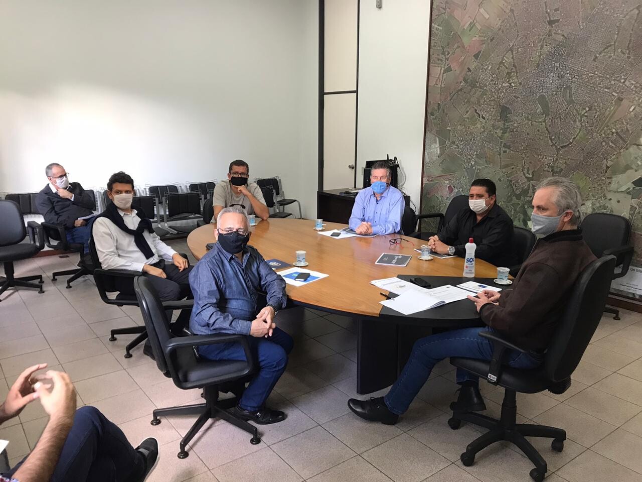 Presidente da Acirema e AFMM Marcelo Mazar�o reuniu com prefeito e presidentes dos clubes sociais de Maring�