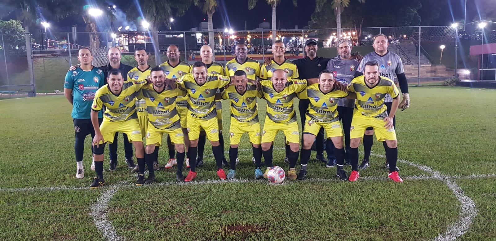 Equipe do Juventude � campe�o do Su��o categoria veterano