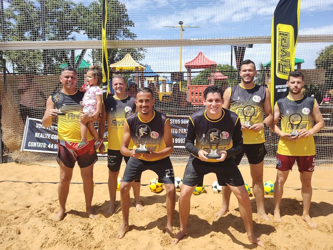 Z� Marasca e Gabriel conquistam o t�tulo de Campe�o do Torneio Interno de Futev�lei da AFMM