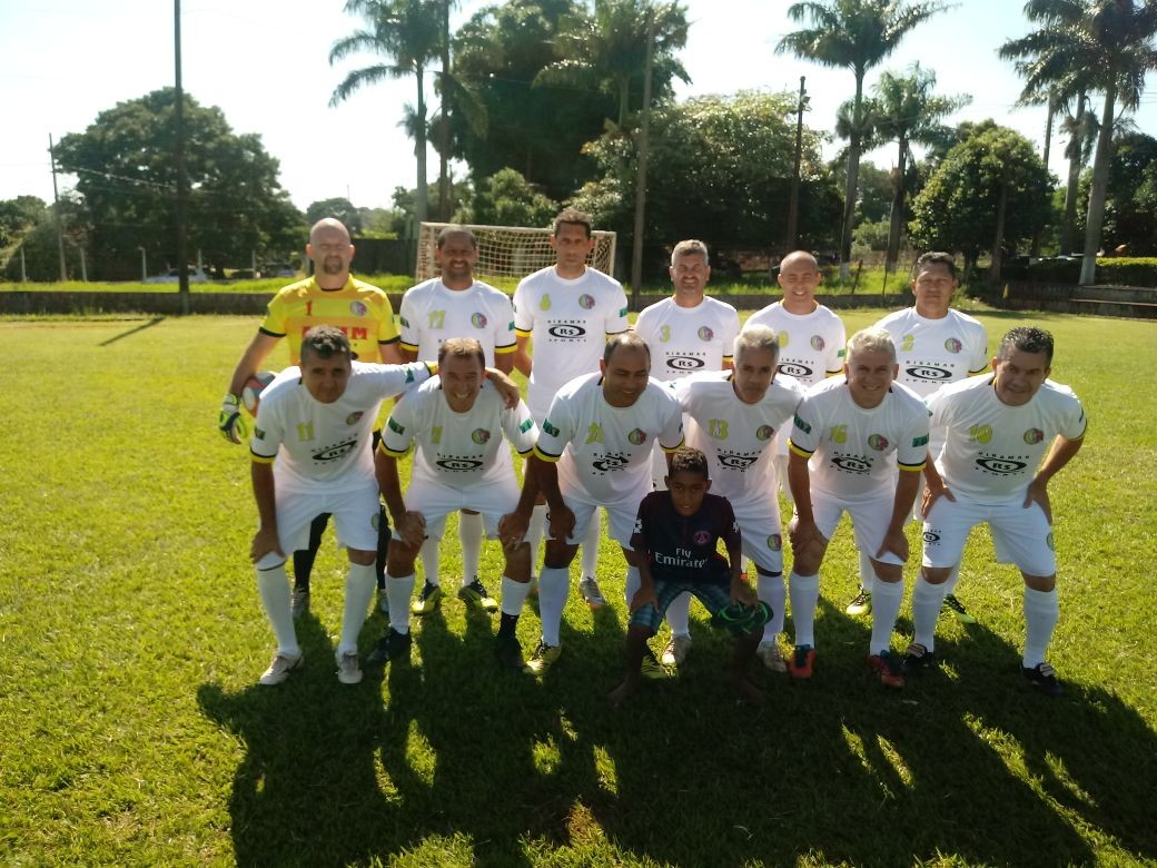 Equipe da AFMM Su��o Veterano enfrenta Fif�o pela 16� Copa Anisinho de Pai�andu