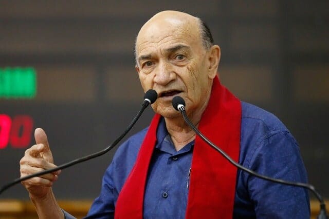 Nota de Falecimento:  VERDEL�RIO BARBOSA,  80, diretor-propriet�rio do Jornal do Povo