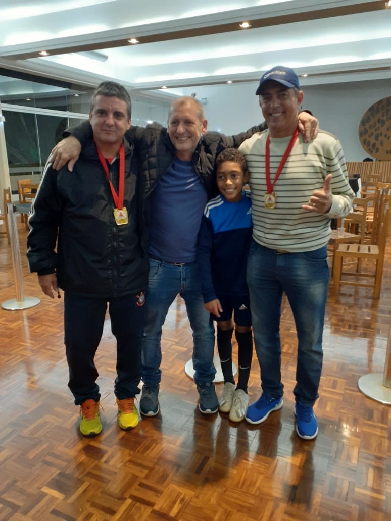 Pipo e Alicate representam AFMM na 1� Etapa do Torneio de Truco da Acirema e s�o campe�es